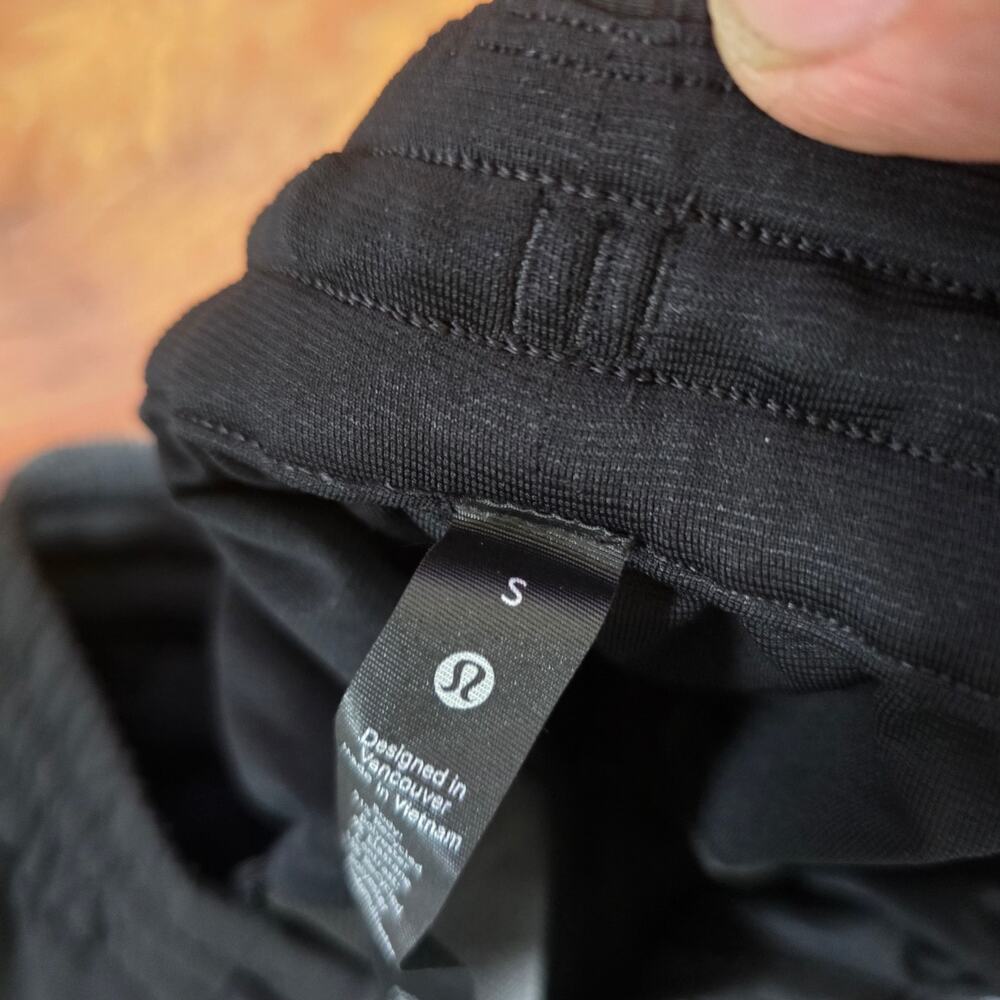 Lululemon Mens Small Black Jogger Pants Tapered Stretch Athletic Training - Picture 5 of 8